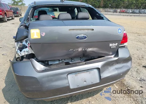 2010 Ford Focus Sel z USA, uszkodzony, nr VIN 1FAHP3HN4AW239698